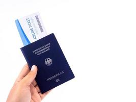 pasaporte y boleto de avión
