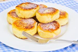 buñuelos de queso dulce foto