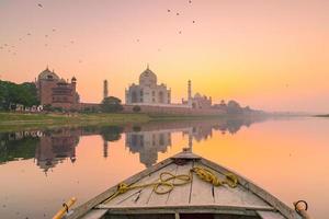 taj mahal en agra india foto