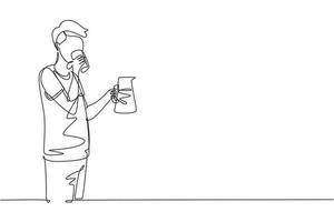 Dibujo de línea continua única joven bebiendo sosteniendo un vaso en la mano derecha y una jarra en la mano izquierda vector