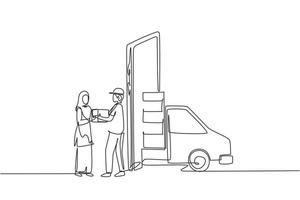 El carro de caja de entrega de dibujo continuo de una línea sale en parte de la pantalla de la computadora portátil y el mensajero masculino entrega la caja del paquete a la clienta hijab. Ilustración gráfica de vector de diseño de dibujo de una sola línea