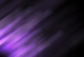 La llamarada del sol púrpura de la lite abstracta superpone la textura y el desenfoque de neón colorido en negro. foto