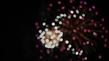 verschwommene Feier und Feuerwerksexplosionen Hintergrund video