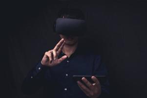 VR glasses connection metaverse online technology