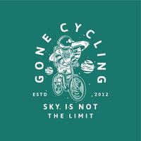 diseño de camiseta ido en bicicleta cielo no es el límite estd 2012 con astronauta montando bicicleta ilustración vintage vector