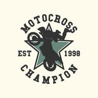 Diseño de logotipo campeón de motocross est 1998 con silueta hombre montando motocross ilustración plana vector