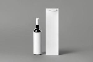 Conjunto de maqueta de bolsa de botella de vino blanco alto en blanco, aislado, representación 3d. bolso de mano vacío para maqueta de vino o vodka. Embalaje de papel transparente apto para la marca de la tienda. foto