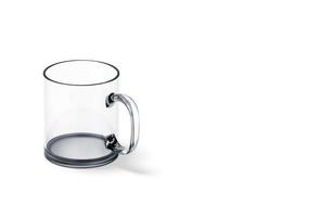 3D rendering Empty glass placed on a white background. fit for your design project. photo