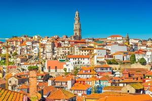 panorama del casco antiguo de porto, portugal foto