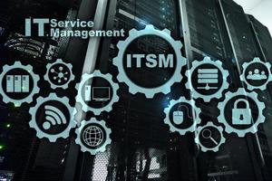itsm. gestión de servicios de ti. concepto de gestión de servicios de tecnología de la información en el fondo de la supercomputadora foto