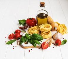 ingredientes de comida italiana foto