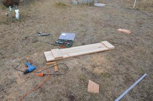 Making a wooden shelf with your own hands photo