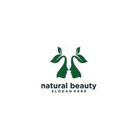 Hermoso logotipo natural con la ilustración de dos hermosos rostros femeninos y hojas que reflejan la naturaleza vector