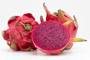 pitahaya rosada o fruta del dragón