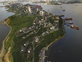 Descripción aérea del cabo egersheld. Vladivostok foto