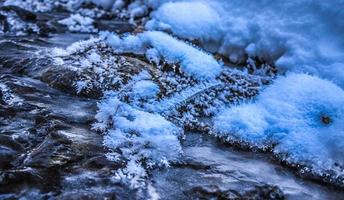 Morning frozen river photo