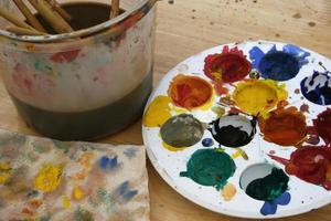 pallette on wooden table photo