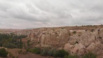 schilderachtig panoramisch uitzicht op cappadocië in turkije video
