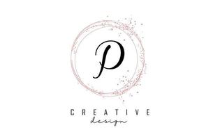 círculos brillantes y marco de brillo rosa polvo para el logotipo de letra p escrito a mano. vector