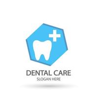 logotipo de la clínica dental. Plantilla de vector de diente, icono de símbolo dental y clínico de cuidado bucal con estilo de diseño moderno.