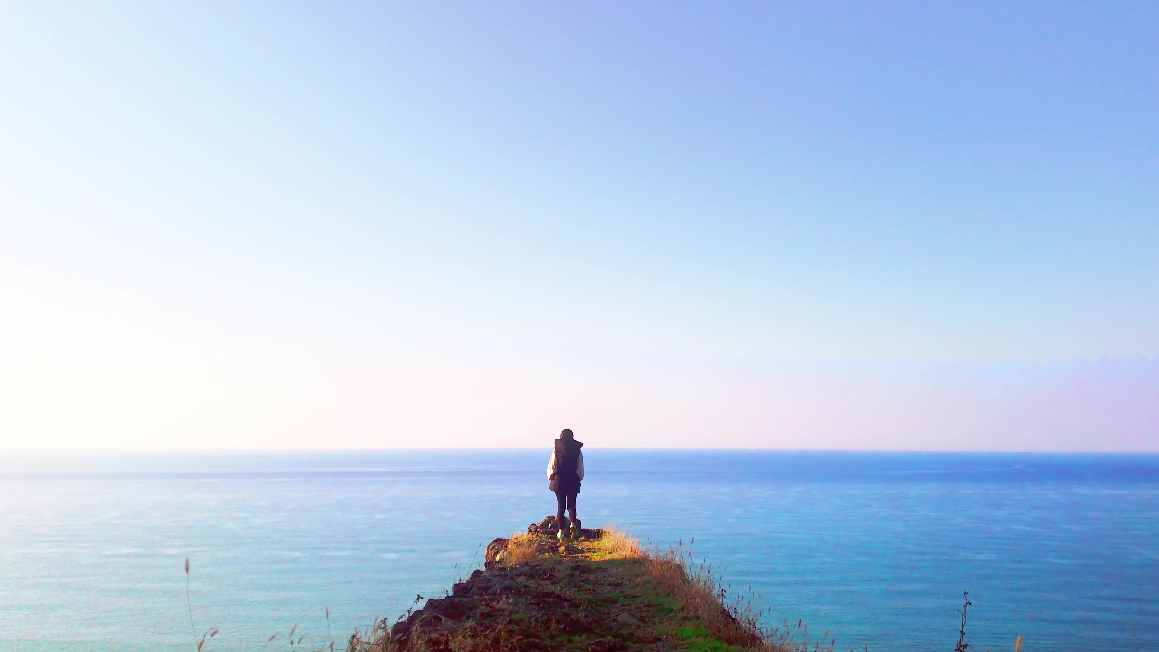 Ukrainegirl20: The Cliffhanger Ending - 0moggdr