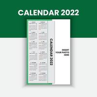 año calendario 2022 con fotos y diseño elegante simple 2 vector