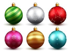 diseño de escenografía de vector de bolas de Navidad. Bola de Navidad realista 3d colorida con estampado de Navidad y patrones aislados en fondo blanco para decoración de adornos navideños. ilustración vectorial.