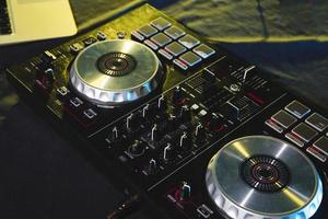 dj mixing soundboard panel control