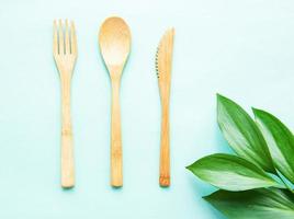 Eco friendly bamboo cutlery set photo