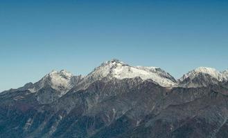 otoño en las montañas de krasnaya polyana foto