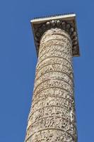 Piazza Colonna in Rome photo