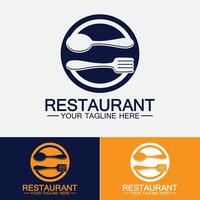 Logotipo de restaurante con icono de cuchara y tenedor, concepto de bebida de comida de diseño de menú para restaurante cafetería vector