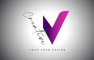 Logotipo de la letra w creativa con degradado púrpura y corte de letra creativa. vector