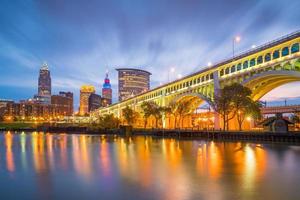 vista del centro de cleveland foto