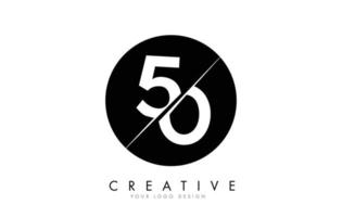 Diseño de logotipo de 50 5 0 números con un corte creativo y un fondo de círculo negro. vector