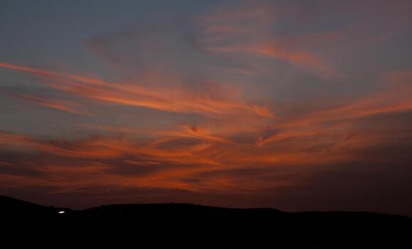 una loca puesta de sol en israel vistas de la tierra santa foto