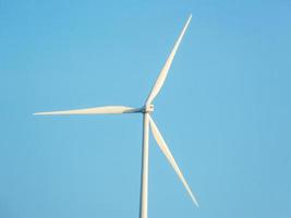 tecnología de turbinas eólicas la turbina generadora de electricidad de la autoridad generadora de electricidad. foto