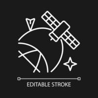 Satellite location in space white linear icon for dark theme. Artifial satelite status information. Thin line customizable illustration. Isolated vector contour symbol for night mode. Editable stroke