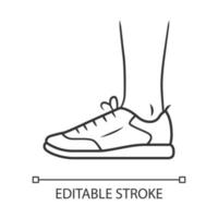 Trainers linear icon. Women and men stylish footwear for sports workout. Unisex casual sneakers. Editable stroke. Thin line illustration. Contour symbol. Vector isolated outline drawing