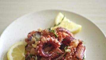 grilled octopus or squid with butter lemon sauce and thyme video