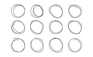 círculo dibujado a mano colección de trazos de pincel. para varios antecedentes, plantillas, pancartas, carteles, etc. vector