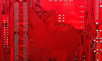 placa de circuito electrónico rojo foto