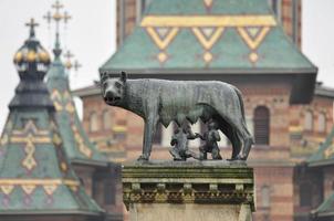 Romulus and Remus statue photo