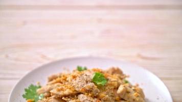 gebratenes Hähnchen mit Knoblauch video