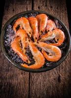 shrimp prawn on ice sell in market photo