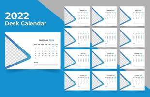 2022 planificador de calendario de escritorio. La semana comienza el lunes. plantilla para el calendario anual 2022. vector