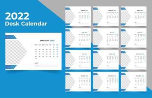 diseño de calendario de escritorio 2022. La semana comienza el lunes. plantilla para calendario anual 2022 vector