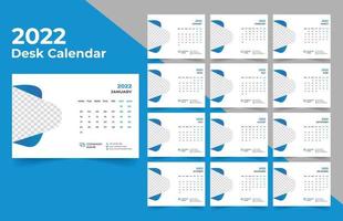 2022 planificador de calendario de escritorio. La semana comienza el lunes. plantilla para el calendario anual 2022. vector