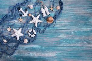 red de pesca con estrellas de mar foto