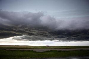 pradera nubes de tormenta canadá foto